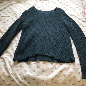 Gap sweater